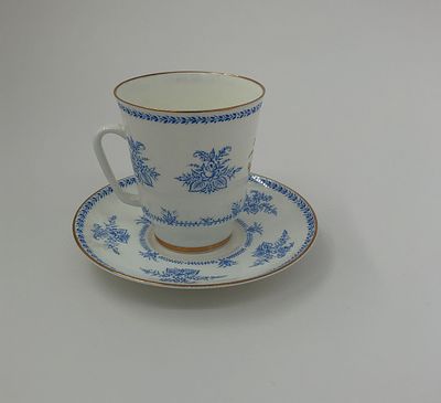 Кофейная пара "1917-1777". Фарфор. ЛФЗ. Размер: 8х7х4см.