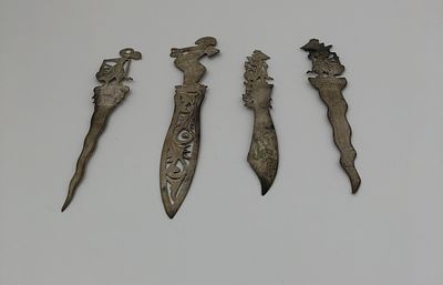 Четыре (4шт.) ножа для бумаги. Начало ХХв. Металл. Длина: 17см, 15см, 19см, 17,2см.