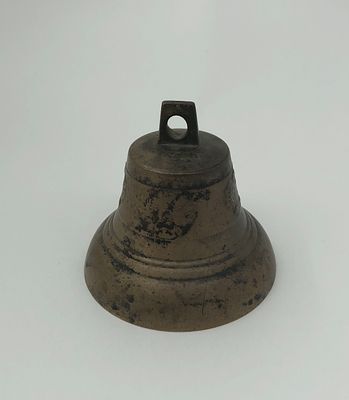 Колокол с гербом с надписью внутри "По особому заказу с серебром". Медь. Россия, XIXв. Размер: 