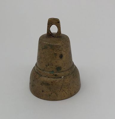 Поддужный колокольчик. Бронза, литьё. Россия, XIXв. Размер: 9x6,5см. Язычок не родной.
