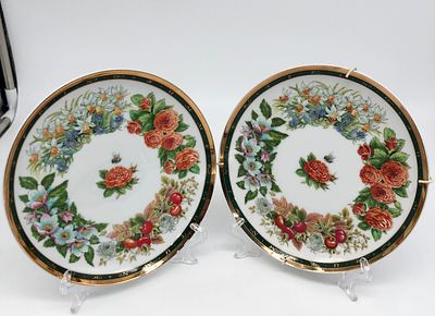 Два (2шт.) фарфоровых декоративных блюдца "Все сезоны". All Seasons Specially designed by Cill 