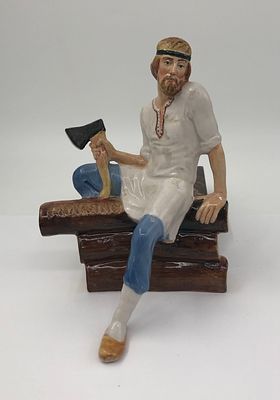 Редкость. Фарфоровая статуэтка "Лесоруб", Славяне. Завод "Яков". Высота: 15см.