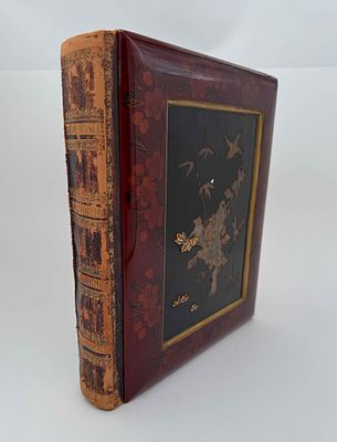 Япония. Альбом для фотографий в лаковом переплете с ручной росписью. Страницы оформлены 