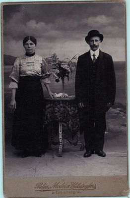 Фотокабинетка. Ателье "Современные Хельсинки". S. Espialadg. Размер фото: 14,5х10см., 16,5х10см.
