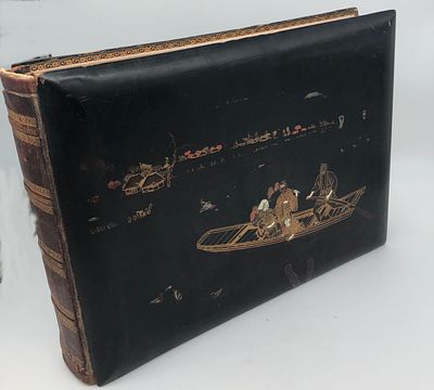 Япония. Альбом для фотографий с рисунком на обложке. Страницы оформлены рисунками (акварель). 
