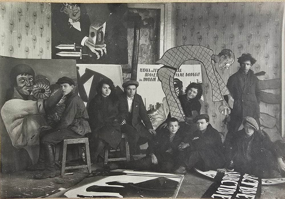 Старая Бумага | Аукцион 128-6 | Все для коллекционеров! Журналы , Ноты, Книги , Фото, Плакаты., Открытки , Авангард.