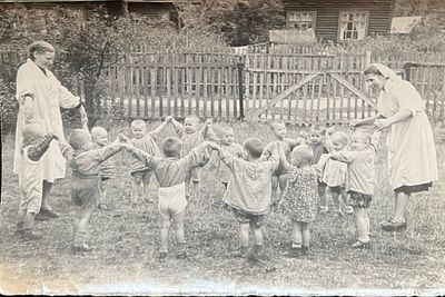 Фотография. Детский Сад. Ясли. Дети. 40-50-е гг. 12х18см. Нл-31