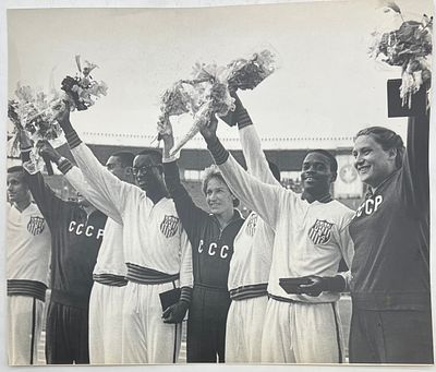 Фотография. Матч СССР-США по легкой атлетике 27-28 июля 1963г. Москва. Фотограф Самарий 