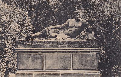 Петергоф. Группа статуя "Ниль". изд. Эстер. П-9916