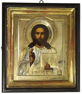 Икона `Господь Вседержитель` в золоченом окладе и киоте. Россия. Кон. XIX – нач. ХХ века. Икона 