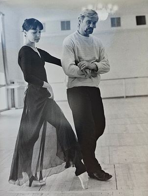 [Звёзды балета] Клюшкина Анна Прокофьевна. Репетиция спектакля &laquo;Анюта&raquo;. Артисты балета Владимир 