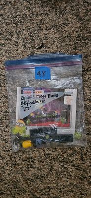 Mega Block: Despicable Me "DJ"