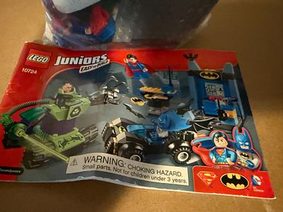 LEGO Jr: Spiderman. LEGO Jr Spiderman Under 100 piece (approx)