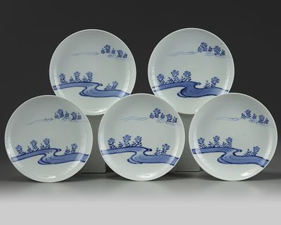 A SET OF FIVE JAPANESE 'NABESHIMA' DISHES, 19TH CENTURY. The circular dish on a high foot 