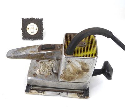 מלטשת רטט כבדה של Stanley, דגם H-36A. 
זוהי מלטשת וינטג' המיועדת לעבודות עץ ומשטחים אחרים. 