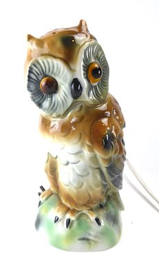 פסל ינשוף מפורצלן המשמש כמנורת לילה ווינטג' מצ'כיה / גרמניה גובה 16 ס"מ קוטר בבסיס 7 ס"מ מצב 