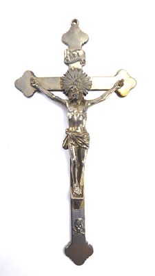 צלב גדול ועתיק עם פסלון דמותו של ישו עבודה איכותית מתכת מוכספת גובה 21 ס"מ רוחב 10.5 ס"מ מצב מצויין