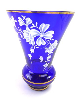 אגרטל קריסטל צ'כי קובלט מעוטר בםרחי אמייל גובה 11 ס"מ מצב שלם