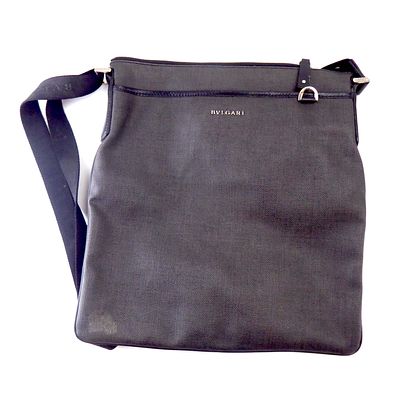 BUKGARI תיק כתף אופנת עילית יוקרתי גובה 38 ס"מ רוחב 35 ס"מ כיס חיצוני גדול סגירת רוכסן כיס 