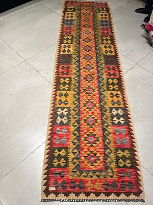 קילים אפגני עבודת יד צבעונית לפרוזדור מידה 87X307 ס"מ
( השטיח ישלח לבית הקונה ללא עלות משלוח )