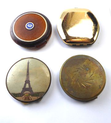 לוט 4 פודריות וינטג' מחומרים שונים קוטר 7 ס"מ