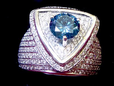 טבעת זהב לבן לגבר 14K קוטר 1.9 ס"מ ניתנת להקטנה והגדלה משקל 16.7 גרם דגם יחודי 1/1 עוצב ויוצר 