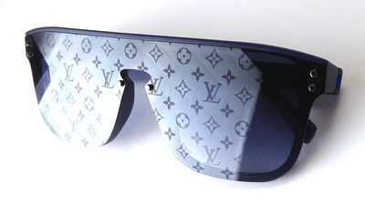 LOUIS VUITTON משקפי שמש יוקרתיות במצב חדש עם הניירת והקופסא המקורית והקופסא החיצונית הדפס 