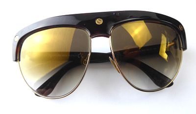 TOM FORD משקפי שמש במצב חדש עם הקופסא המקורית