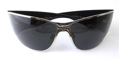 POLICE משקפי שמש במצב חדש