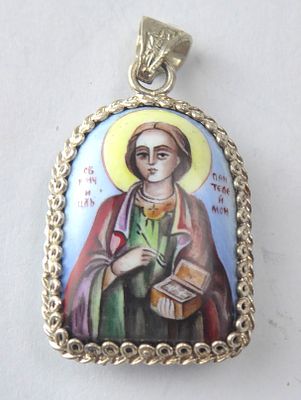 תליון עתיק מכסף ואמייל ציור יד של מוטיבים נוצריים משקל 7.5 גרם חתום‚לכסף 925