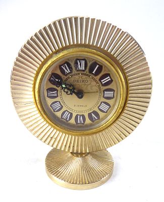 שעון שולחני SEIKO VINTAGE ממתכת בקוטר 10 ס"מ
שעון מעורר מצב עבודה לא ידוע