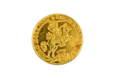 A Dutch gold 14 gulden coin of Holland, dated 1750. With armoured rider on horseback above 
