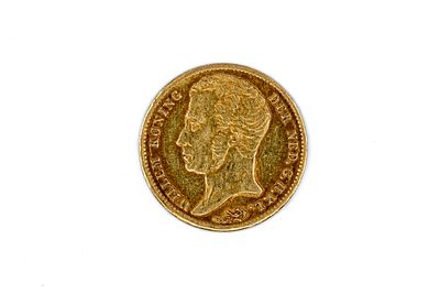 A Dutch gold 10 Gulden coin of William I, dated 1830. With head of William I on the obverse 