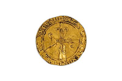 A French gold coin of Fran&ccedil;ois I, Dauphin&eacute;. With cross fleur&eacute;e incorporating fleurs-de-lis and 