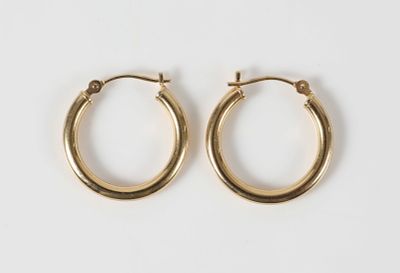 14K GOLD HOOP EARRINGS. Yellow gold; pierced; [.6 dwt], L-3/4", VG-EX