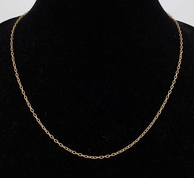 14K YELLOW GOLD CHAIN. Unusual oval links with twist texture; marked "Midas" "Turkey" 14K, L-20" 