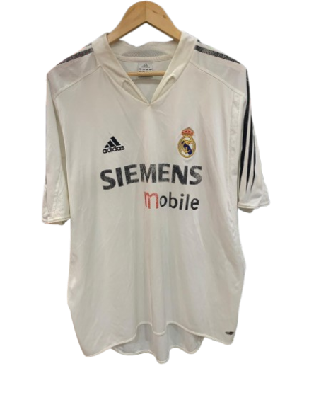 A stranger - Real Madrid shirt, 2004/05 season. Real Madrid home shirt from the 2004/05 season 