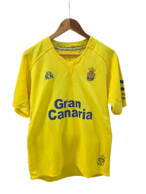 Hummel - Official Sergio Su&aacute;rez UD Las Palmas shirt for the 2022/2023 season. Sergio Su&aacute;rez's UD 