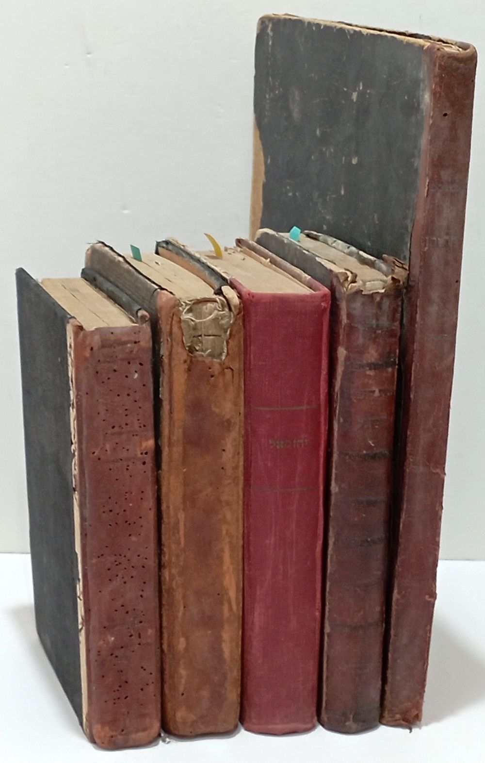 Collection of Books Yemenite Signatures and Ownership Notations. 1. נביאים אחרונים ספר יחזקאל 