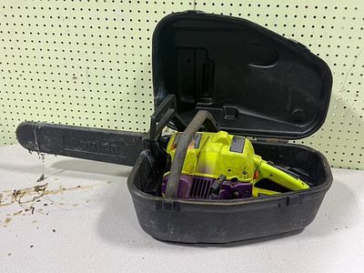 Poulan Wild Thing Chainsaw with 16" Bar and Case — has compression, possible water damage