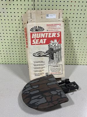 Hunter's Seat — new in box