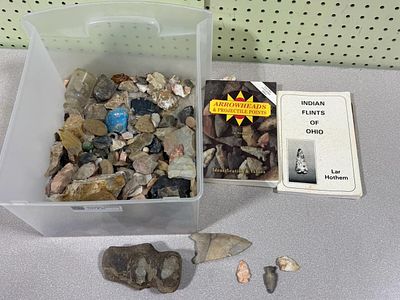 Arrowheads and Native Artifacts — Licking County, OH estate; includes 2 reference books