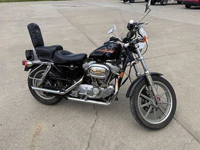 1995 Harley-Davidson Sportster 883 Motorcycle. This 1995 Harley-Davidson Sportster 883, model 