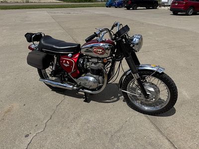 1967 BSA A65 Lightning 650 Parallel Twin Motorcycle, SHOW WINNER, SEE PIC OF TROPHIES, TROPHIES 