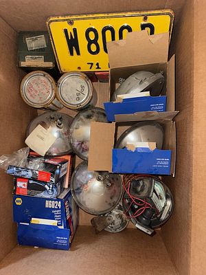 A Collection of Vintage Automotive Parts, Shop Supplies, and 1971 License Plate. An assortment 