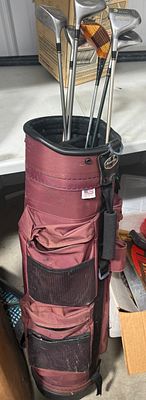 A Collection of Vintage LEFT HANDED Bob Toski Golf Clubs and a Burton Golf Bag. This collection 