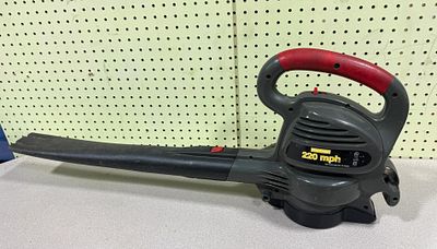 Craftsman 220 MPH 12 Amp Corded Electric Handheld Leaf Blower Model 67511