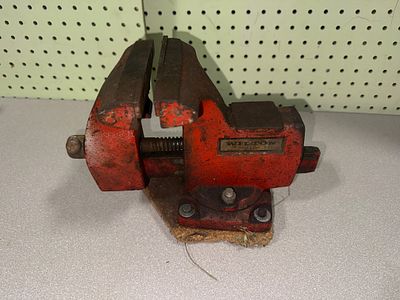 Vintage Wilton Swivel Base Bench Vise with Integrated Anvil. Jaw Width: approximately 3.5 to 4 