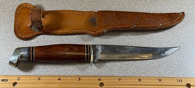 Boker USA Model 155-P Fixed Blade Hunting Knife with 5 Inch Blade. This vintage fixed-blade 
