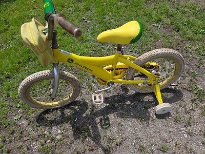 KENTON AREA PICKUP- John Deere Child's Bicycle with Training Wheels by Kent International Inc